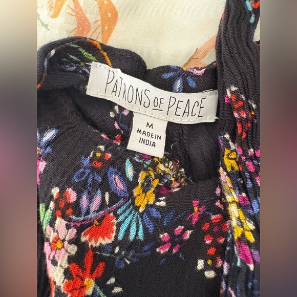 Patrons of Peace black floral wide leg crop jumpsuit size medium - Picture 9 of 15
